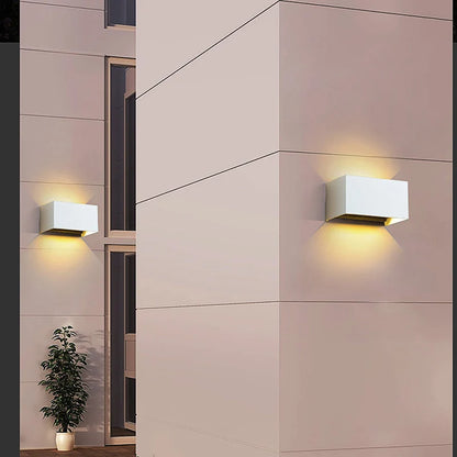 Outdoor Waterproof IP65 Wall Lamp  Porch Light 90-260V Garden lamp Decoration PIR Motion Sensor Night indoor Outdoor Wall light